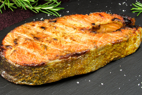 Wild salmon in fennel sauce recipe