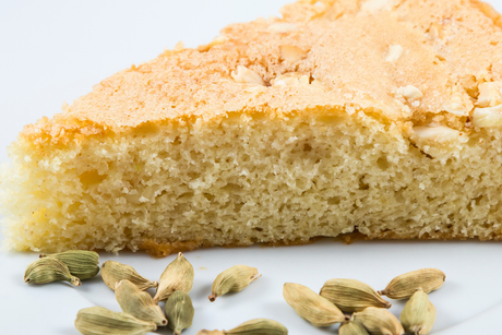 Cardamom yogurt coffee cake